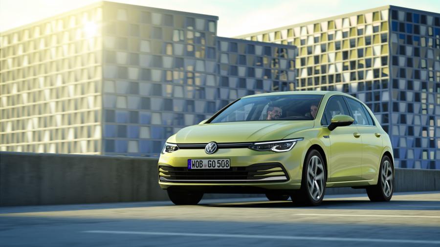  Volkswagen Golf Style 2020 года  (WW) (фото 3 из 97)